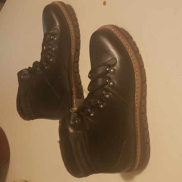 Boots - Picture 2 of 3